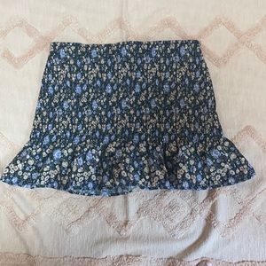 Floral stretchy mini-skirt